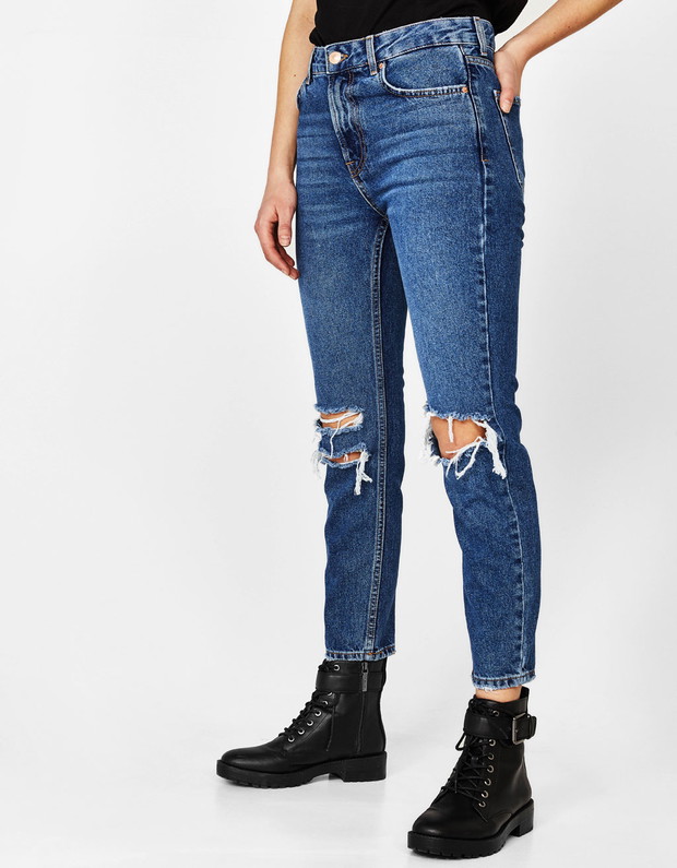 Jeansy z dziurami Bershka, 139 zł