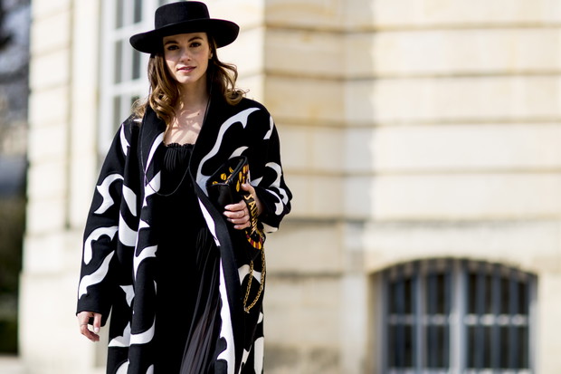 Moda uliczna podczas Paris Fashion Week jesień-zima 2018/2019