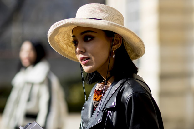 Moda uliczna podczas Paris Fashion Week jesień-zima 2018/2019