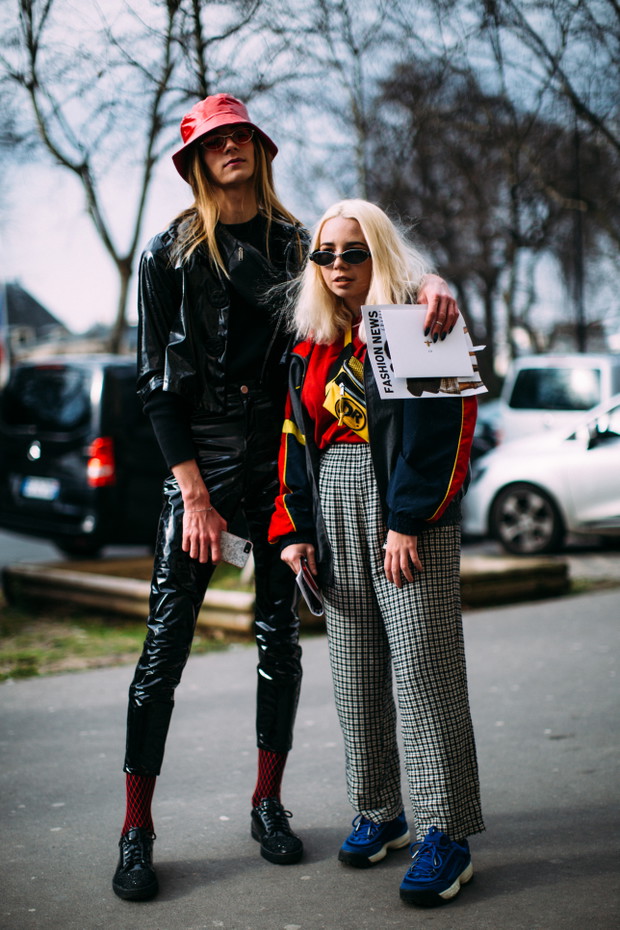 Moda uliczna podczas Paris Fashion Week jesień-zima 2018/2019