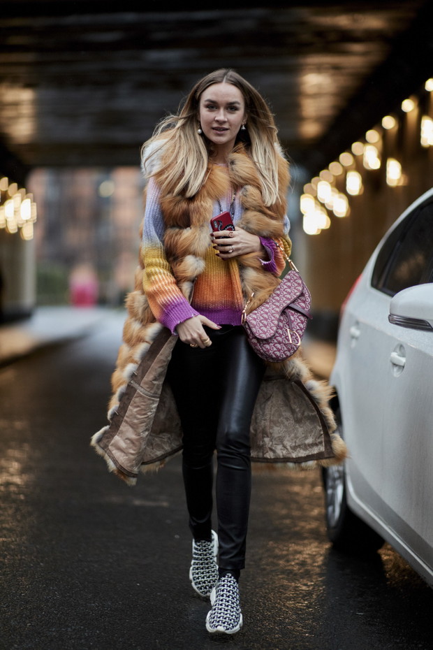 Najlepsze stylizacje mody ulicznej podczas London Fashion Week