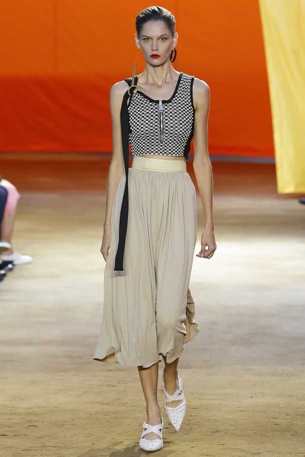 Pokaz kolekcji Celine ss 2016 na Paris Fashion Week_MON0794