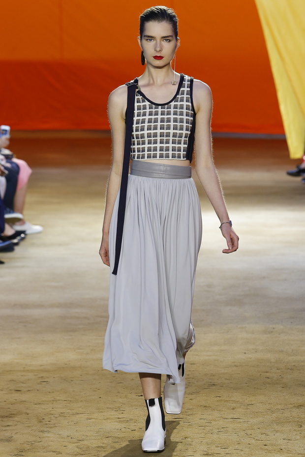 Pokaz kolekcji Celine ss 2016 na Paris Fashion Week_MON0840