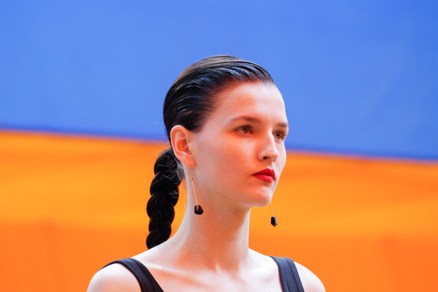 Scenografia pokazu Celine SS 2016 na Paris Fashion Weekceline_924_ss16