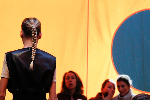 Scenografia pokazu Celine SS 2016 na Paris Fashion Weekceline_936_ss16