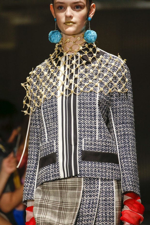 Detale na pokazie Prada SS 2016 na Milan Fashion Week, fot. indigital images_A2X0191