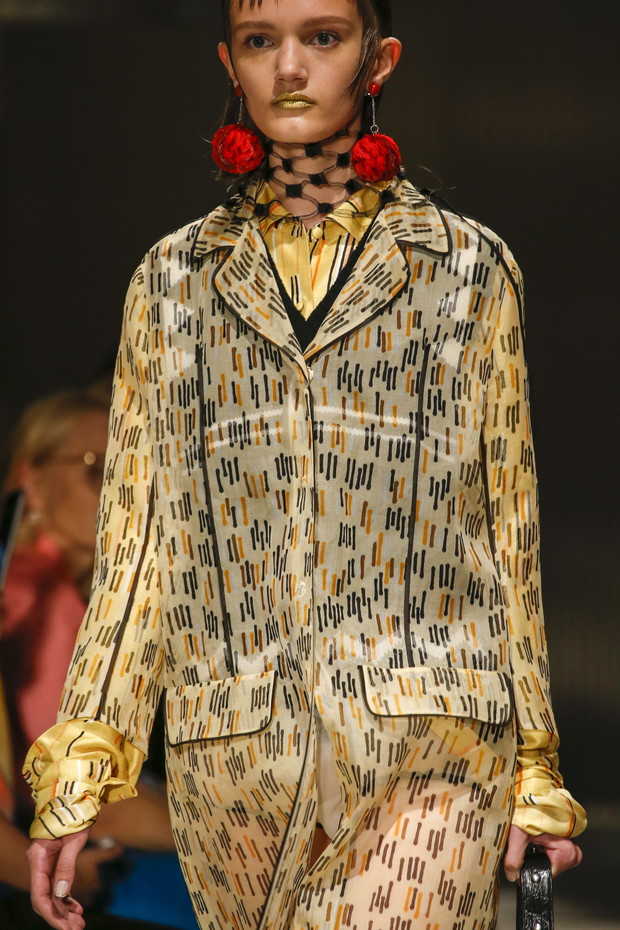 Detale na pokazie Prada SS 2016 na Milan Fashion Week, fot. indigital images_A2X0308