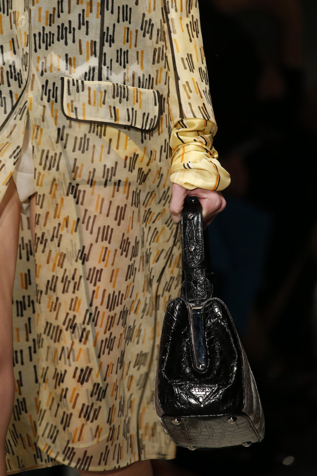 Detale na pokazie Prada SS 2016 na Milan Fashion Week, fot. indigital images_A2X0314