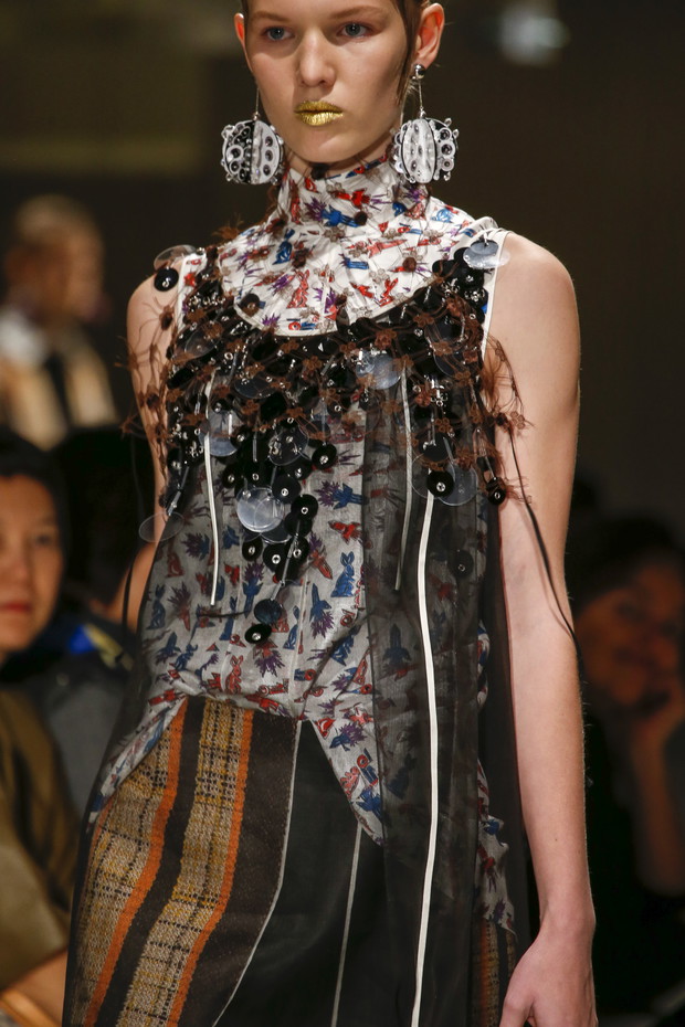 Detale na pokazie Prada SS 2016 na Milan Fashion Week, fot. indigital images_A2X0519