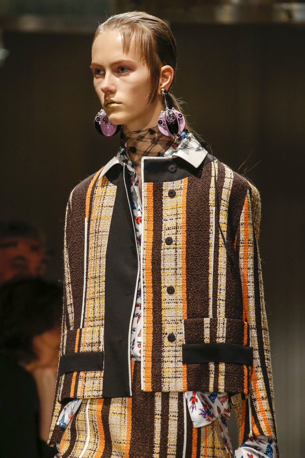 Detale na pokazie Prada SS 2016 na Milan Fashion Week, fot. indigital images_A2X0553