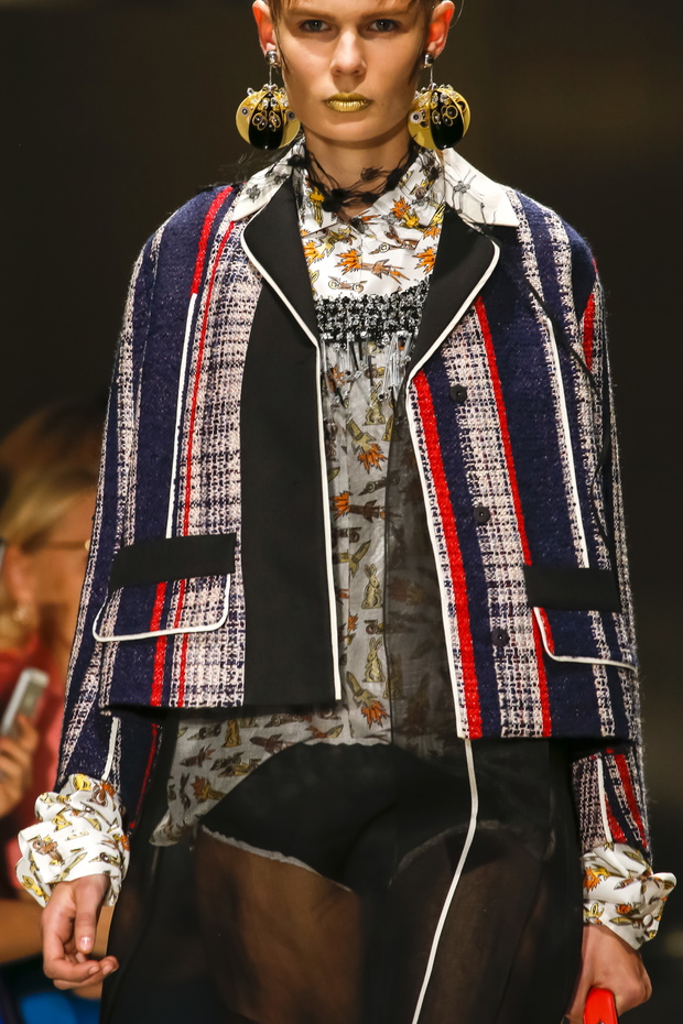 Detale na pokazie Prada SS 2016 na Milan Fashion Week, fot. indigital images_A2X0582
