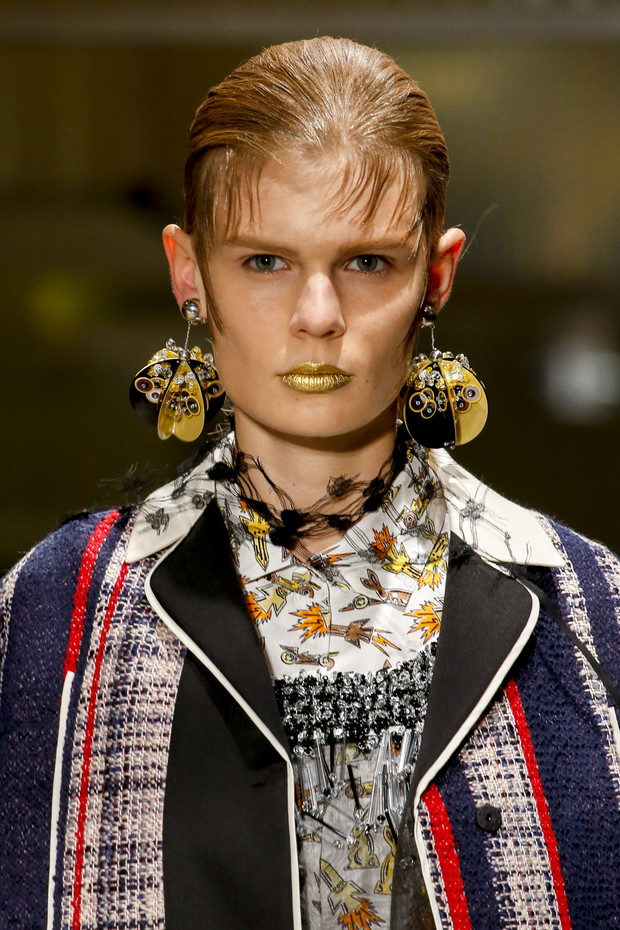 Detale na pokazie Prada SS 2016 na Milan Fashion Week, fot. indigital images_A2X0588