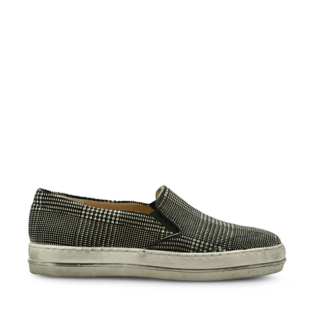buty na jesień Ryłko, welur, 299,99