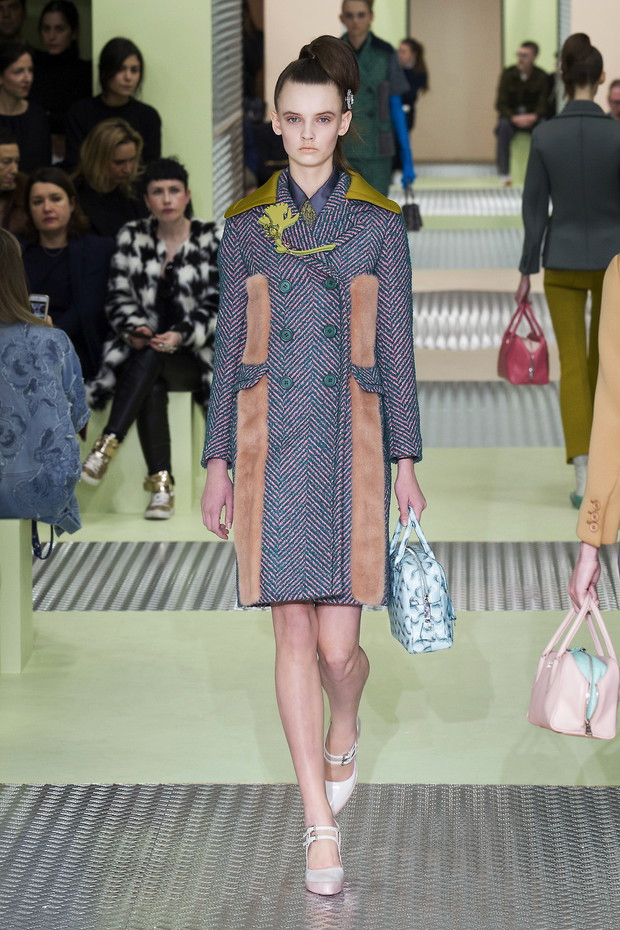 Prada F15 018