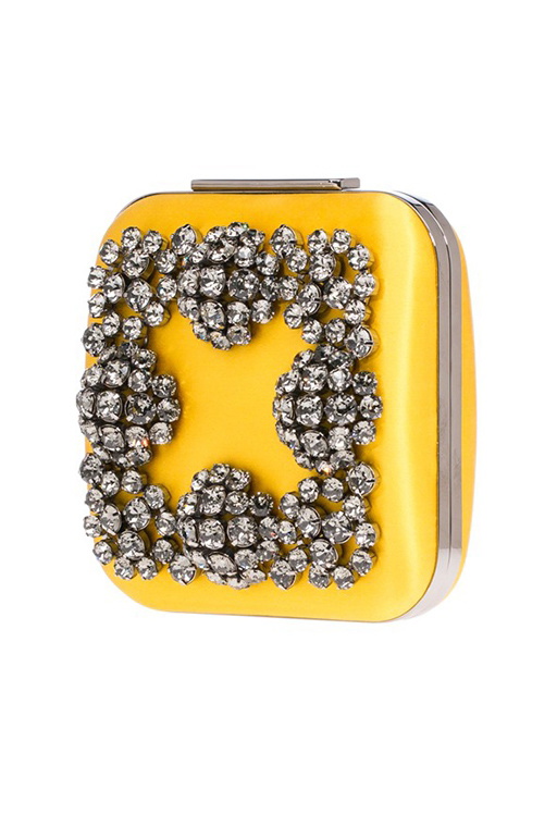 HANGI_YELLOW-manolo-blahnik-vogue-24july15-pr_b_592x888