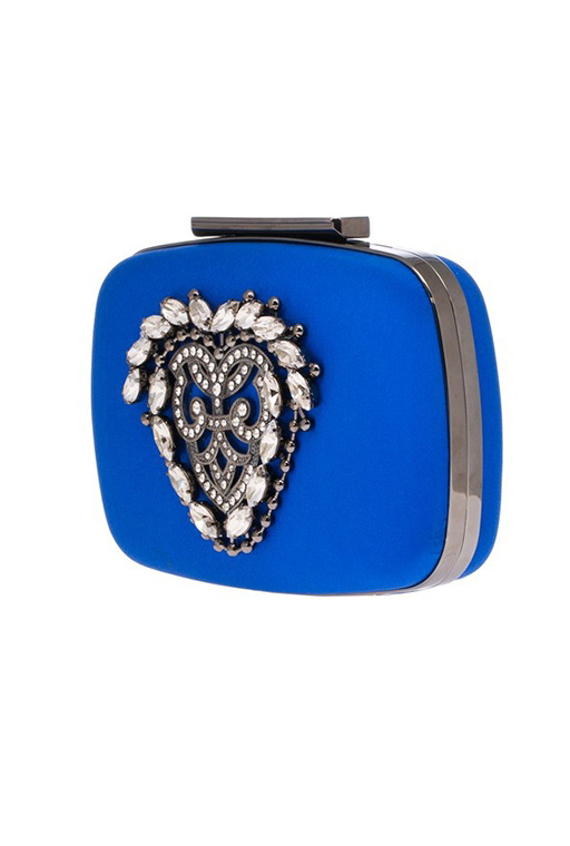 KANA_BLUE-manolo-blahnik-vogue-24july15-pr_b_592x888