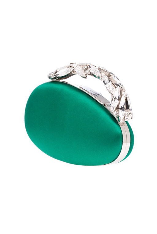 NADI_JADE-manolo-blahnik-vogue-24july15-pr_b_592x888