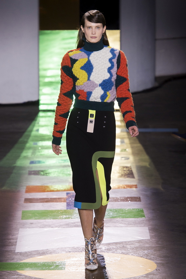 Pilotto F15 058
