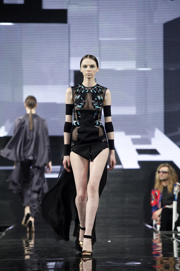 1490649-project-runway-edy