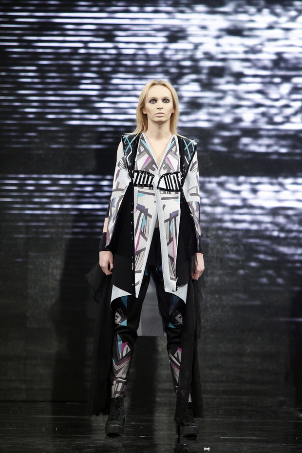 1490659-project-runway-edy