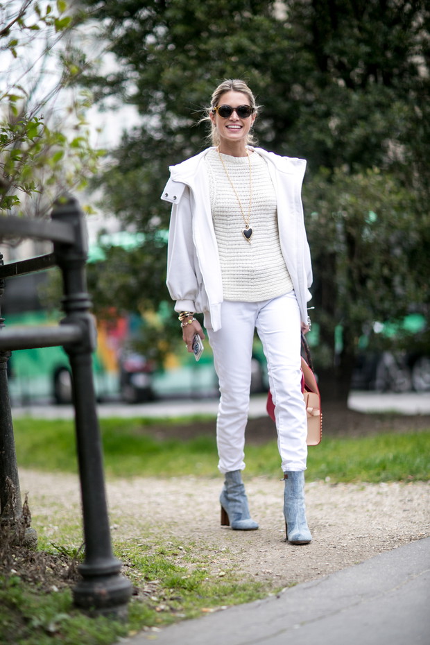 Paris str F15 207