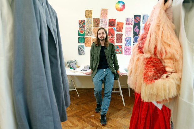 1465926-project-runway-edy