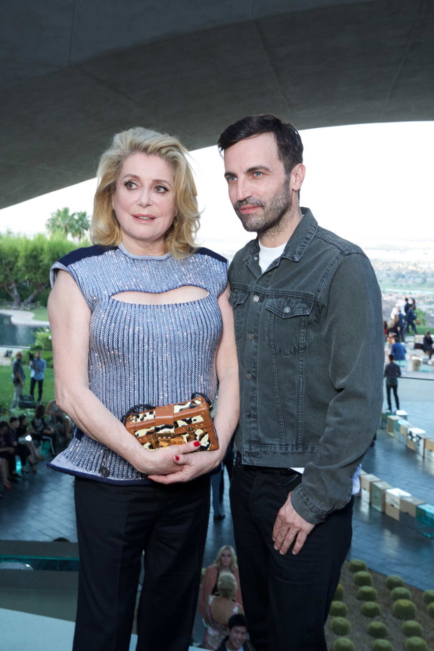 Catherine DENEUVE. Nicolas GHESQUIERE