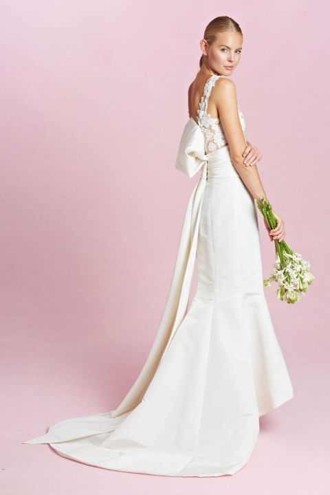 oscardelarenta54bc264b2b555_-_hbz-bridal-oscar-01-xl