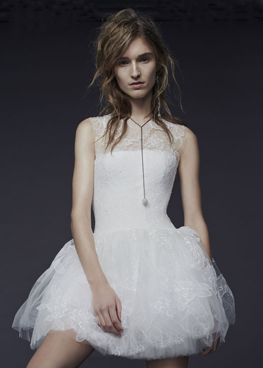 verawang18-best-new-wedding-dresses-bridal-market-fall-2015-0115-courtesy-h724