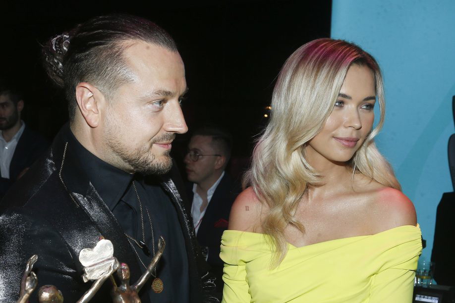 Sandra Kubicka, Baron