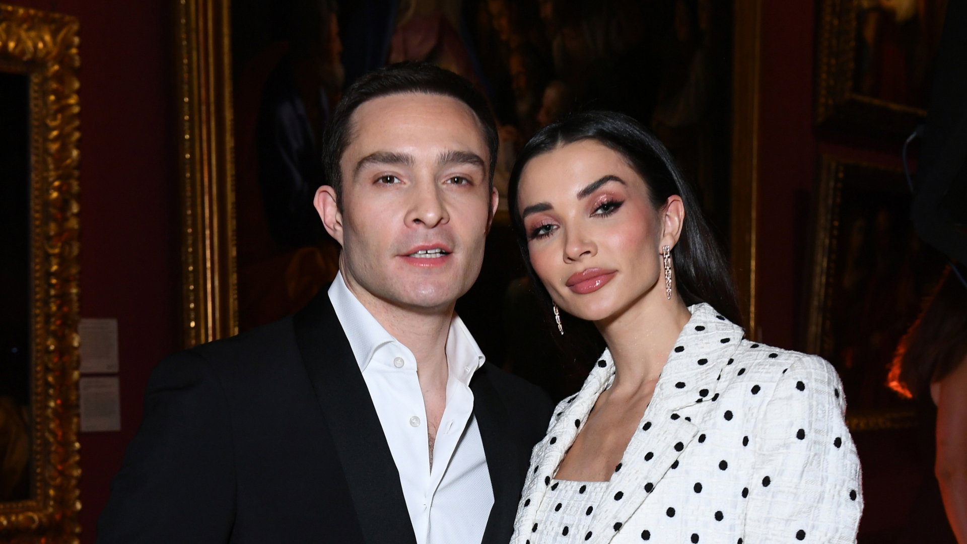 Ed Westwick i Amy Jackson