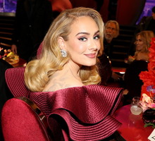 Adele zaręczyła się