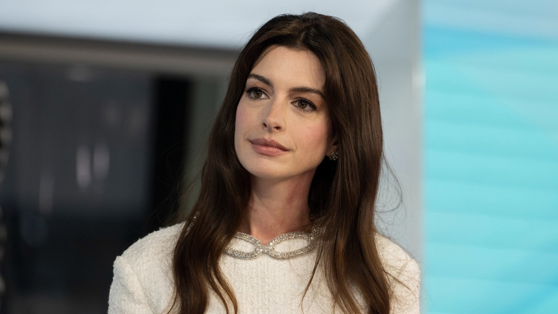 Anne Hathaway
