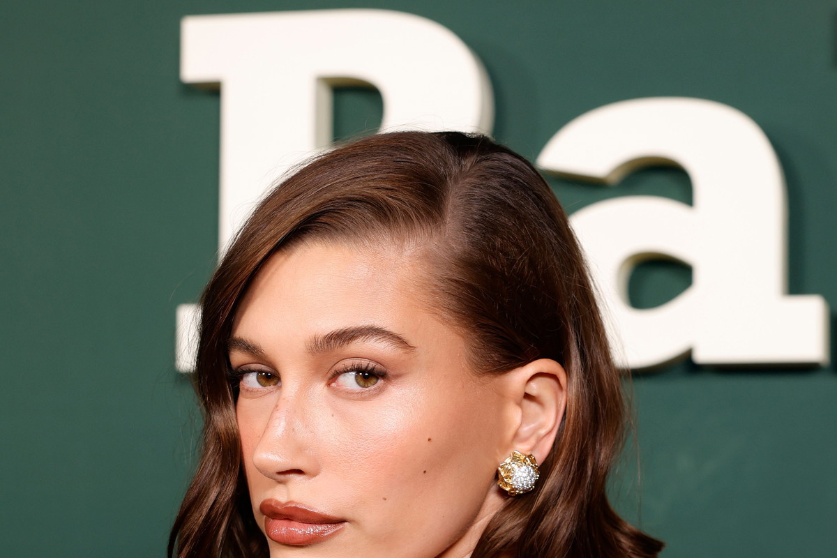 Hailey Bieber