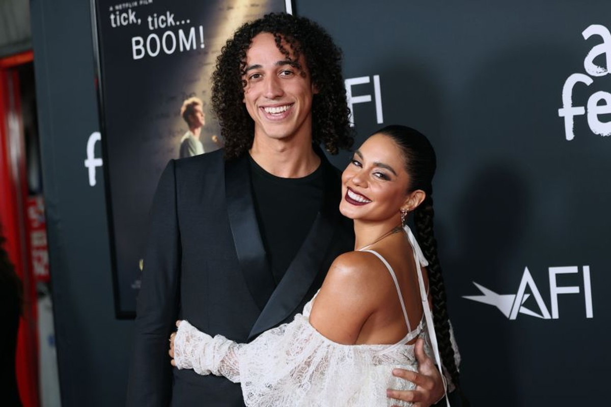Vanessa Hudgens i Cole Tucker