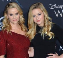 Reese Witherspoon i Ava Phillippe