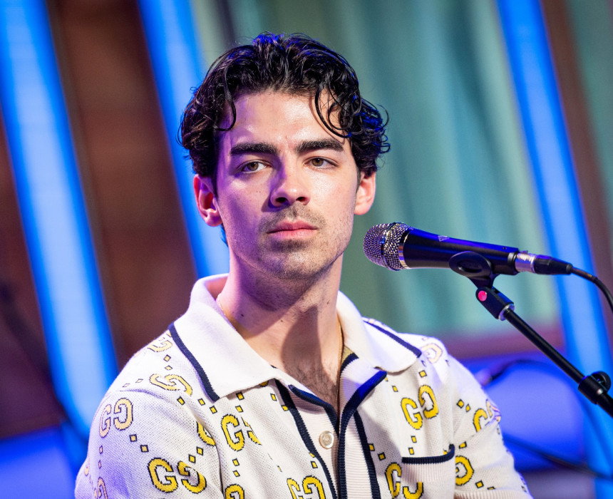 joe jonas