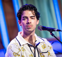 joe jonas