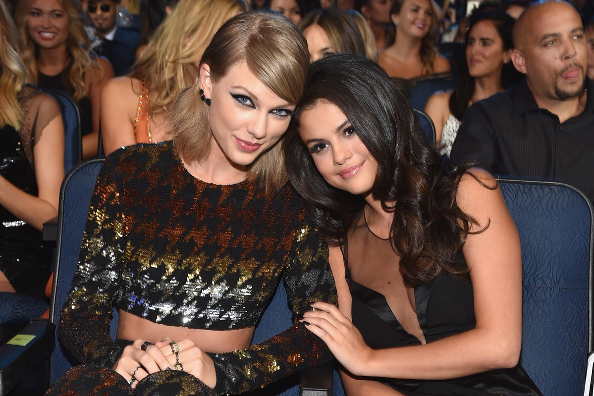 Gwiazdy symbolicznie wspierają Taylor Swift po rozstaniu. Mały gest wiele znaczy