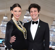 Karlie Kloss jest w ciąży. „Jestem szczerze zaskoczona, że mogłam utrzymać to w tajemnicy tak długo”