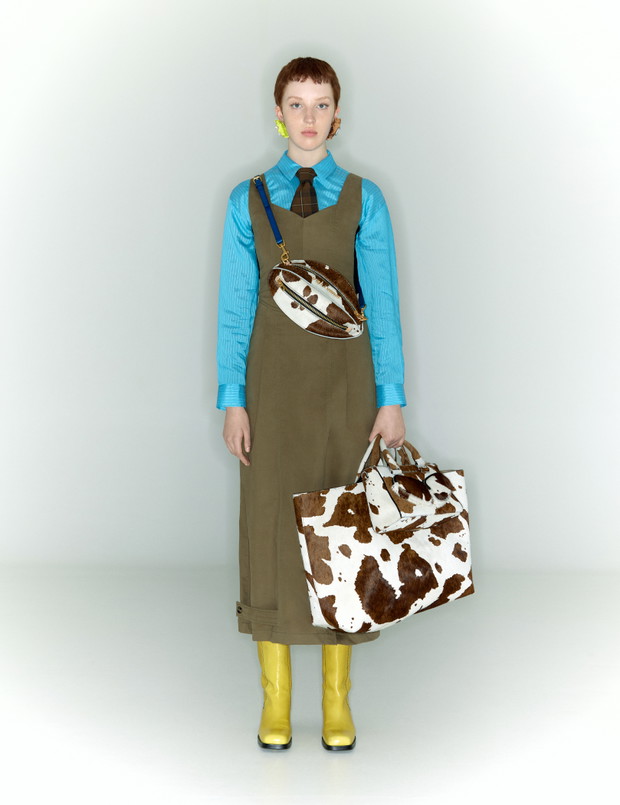 BIMBA y LOLA FW 23: URBAN GARDEN