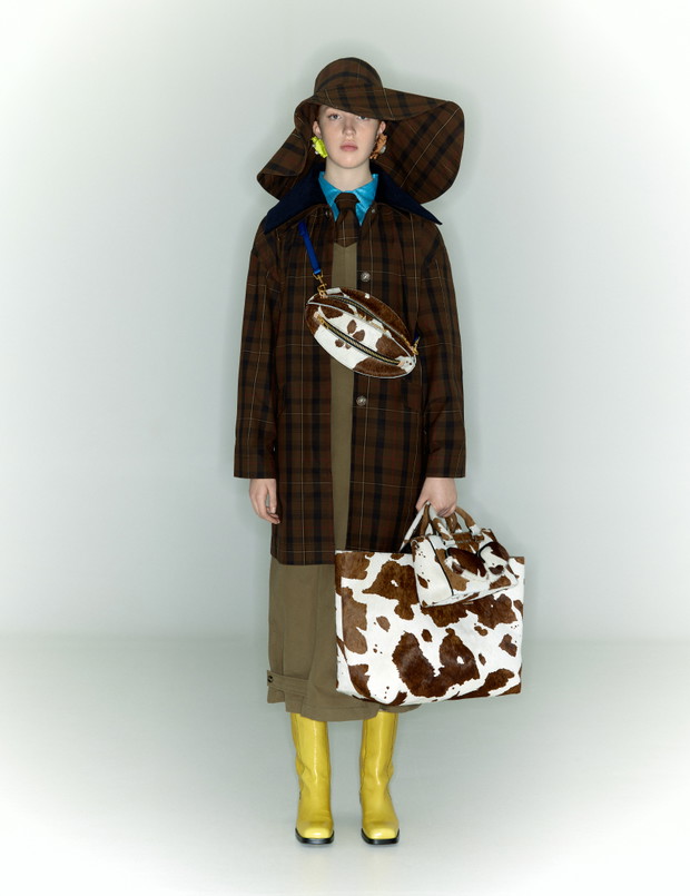 BIMBA y LOLA FW 23: URBAN GARDEN