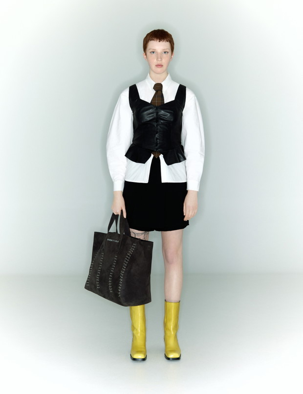BIMBA y LOLA FW 23: URBAN GARDEN