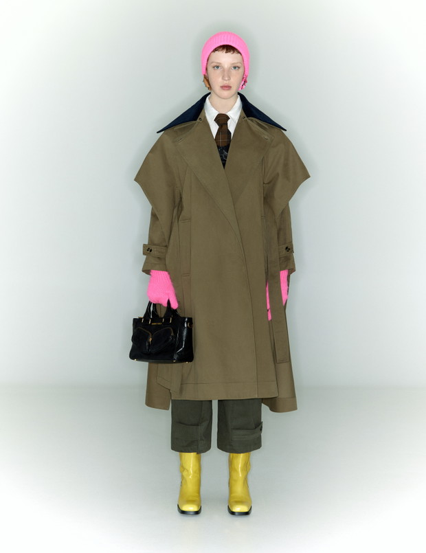 BIMBA y LOLA FW 23: URBAN GARDEN
