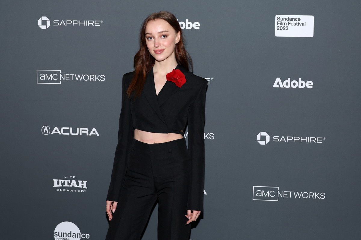 Phoebe Dynevor