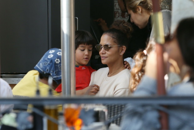 Halle Berry z synem