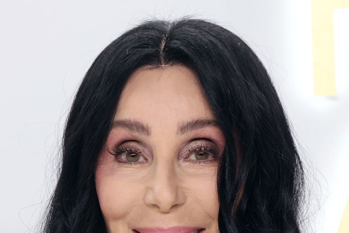 Cher zaręczyła się z młodszym o 40 lat Alexandrem Edwardsem?