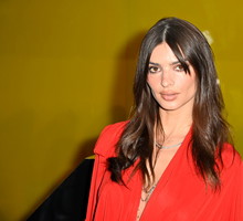 Emily Ratajkowski