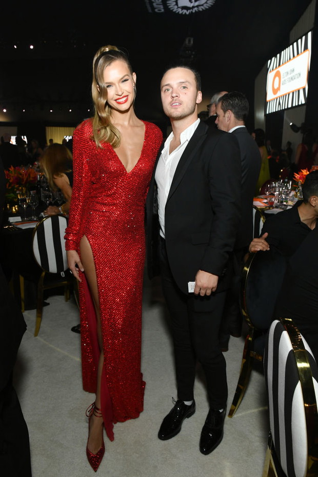 Josephine Skriver i Alexander Deleon