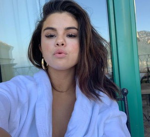 Selena Gomez ma nową fryzurę. Zmiana jest naprawdę spora! Co na to fani?